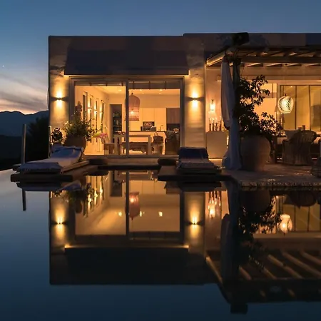 Shangri-la Villa *